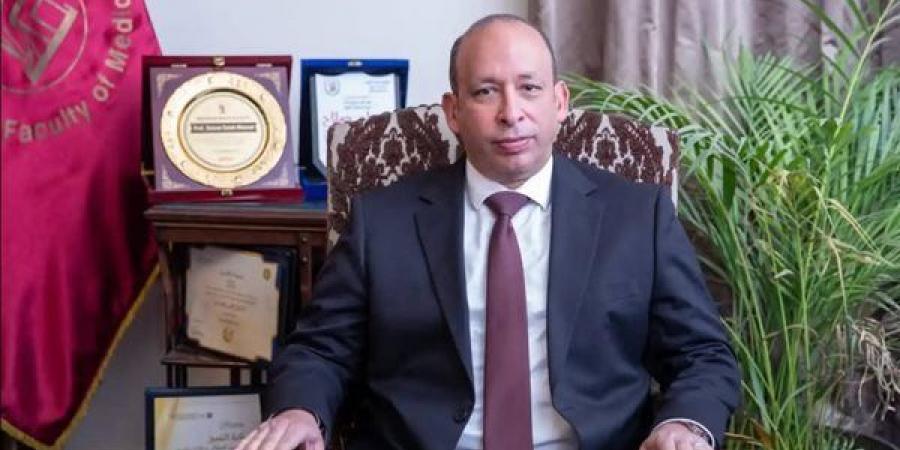 عميد قصر العيني: اختيار المتفوقين للكلية يجسد مكانتها الرائدة الممتدة لأكثر من 200 عام