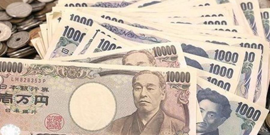 سعر الـ 100 ين الياباني مقابل الجنيه في البنك المركزي