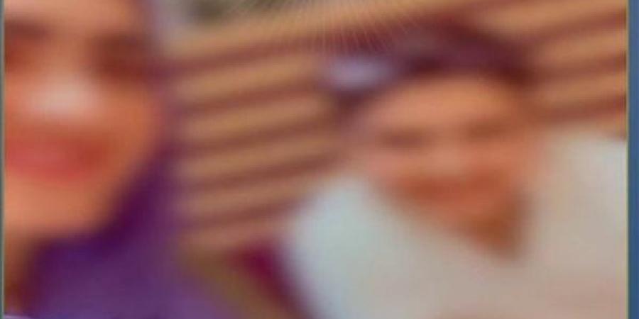 سافرت بصورة قانونية، الداخلية تكشف تفاصيل فيديو تطاول سيدة ونجلها على طليقها ووالده داخل المطار