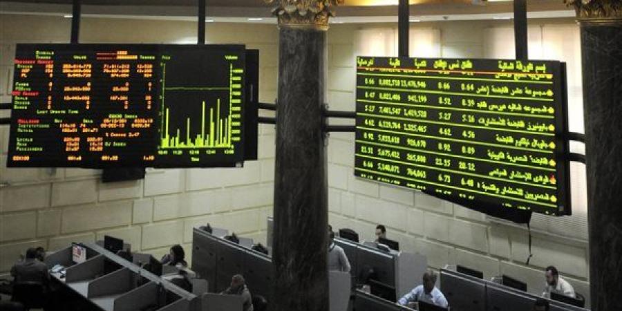 البورصة تربح 52 مليار جنيه بختام تعاملات جلسة منتصف الأسبوع