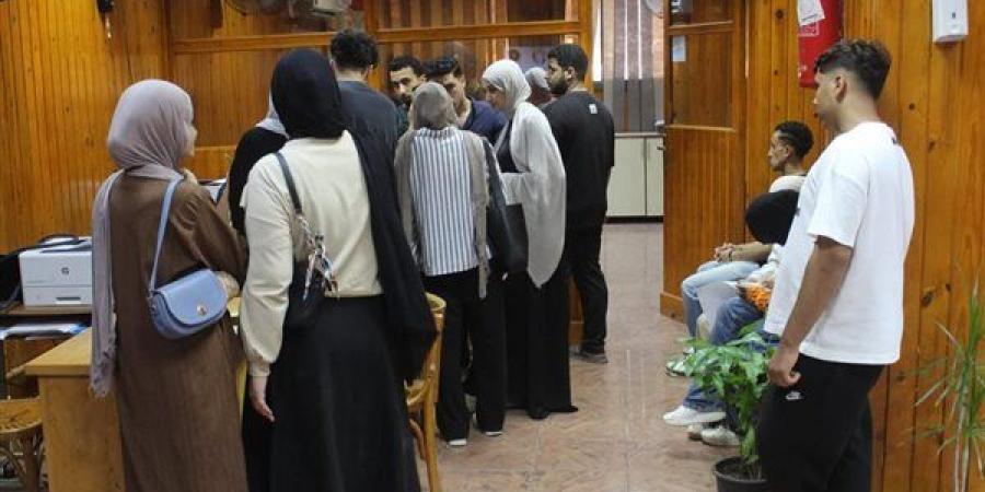 جامعة المنصورة تواصل استقبال طلاب المرحلة الأولى للتنسيق الإلكتروني