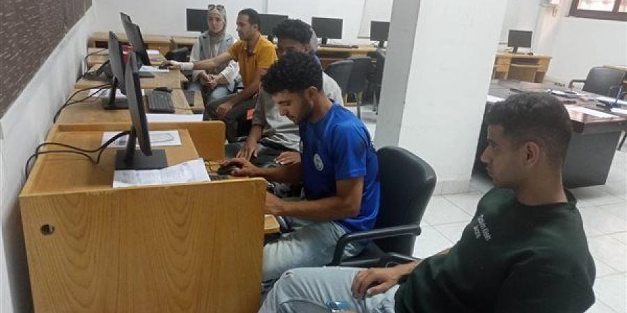 لليوم الرابع جامعة القناة تواصل استقبال طلاب المرحلة الأولى من التنسيق