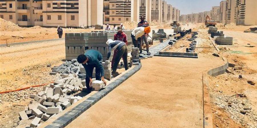 الموقف التنفيذي لخطة المشروعات التجارية المقرر طرحها قريبا بالعبور الجديدة
