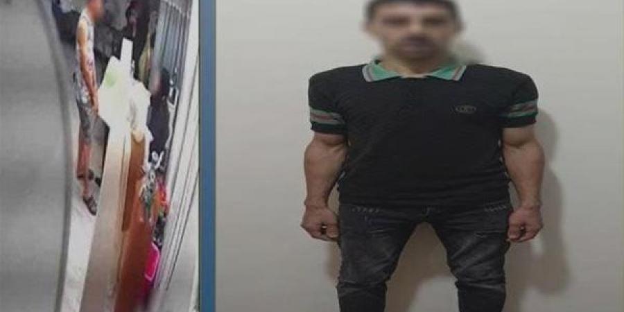 القبض على عامل بتهمة سب ممرضة وإسقاط مكتب داخل مركز طبي بالإسكندرية