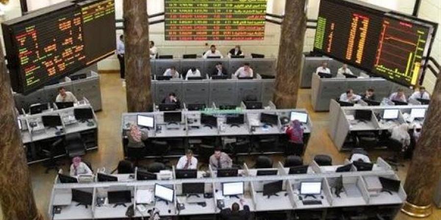 7 قطاعات تتصدر قائمة الأكثر قيمة تداولات بالبورصة خلال جلسة الأربعاء
