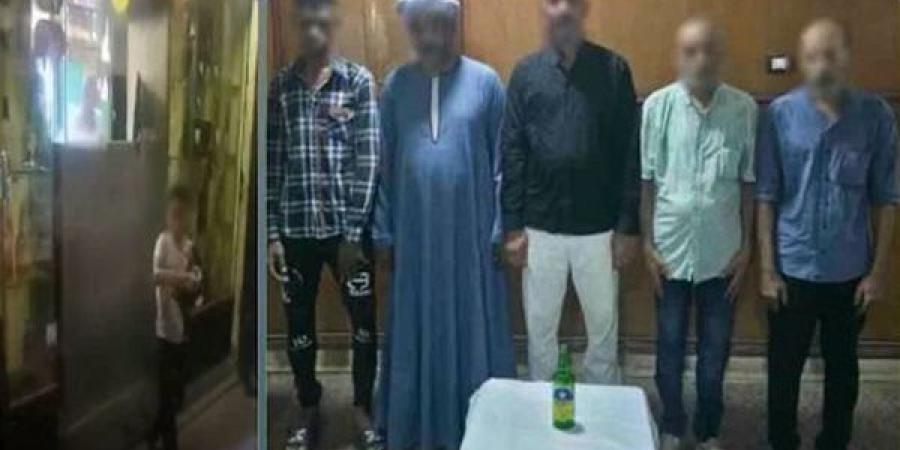 خطة انتقام صاحب بازار من منافسه وراء فيديو بيع الكحوليات لطفل 9 سنوات بالأقصر (فيديو) - النيل نيوز