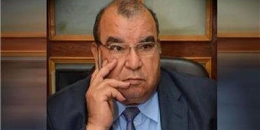 رفعت فياض يكتب: رئيس جامعة المنيا يدافع عن نفسه - النيل نيوز