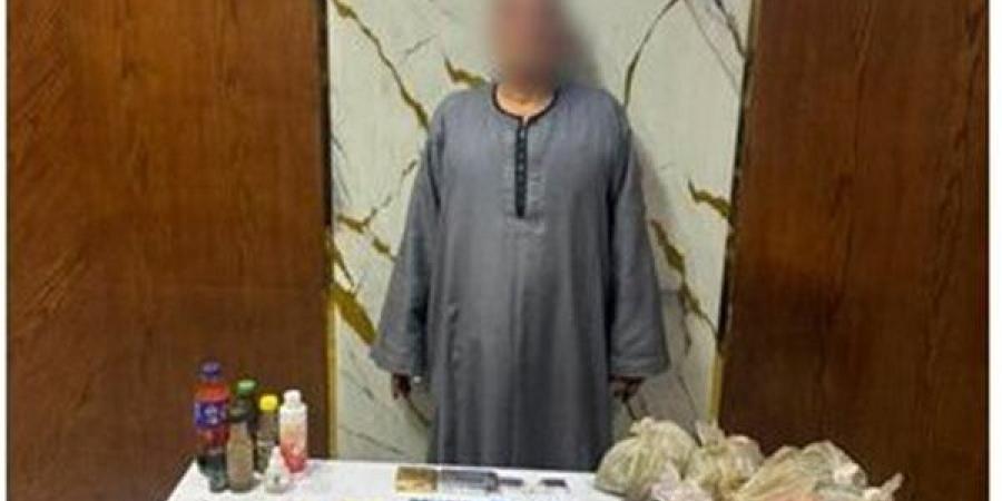 بعد تصدره التريند، ليلة سقوط «معالج روحاني» صور ضحاياه أثناء الجلسات المشبوهة - النيل نيوز