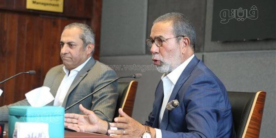 مدحت العدل: عبد الحليم حافظ كان يرد على خطابات جمهوره بخط يده.. وهناك فنانون يرفضون التصوير مع الجمهور - النيل نيوز