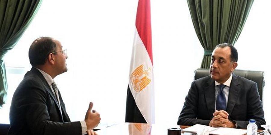 التصرفات العقارية من الموبايل، المالية تكشف تفاصيل الخدمة الإلكترونية الجديدة - النيل نيوز