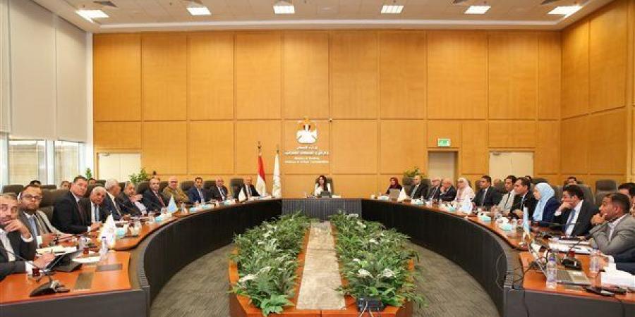 وزيرة الإسكان تتابع موقف منظومة مياه الشرب والصرف الصحي بالقاهرة - النيل نيوز