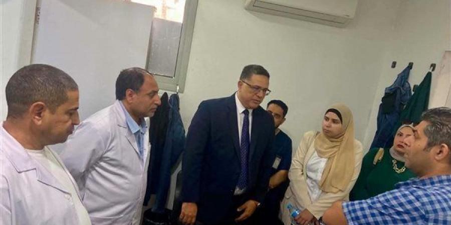 تفاصيل إحالة مدير مستشفى العياط للتحقيق.. تنفيذ 20% فقط من توصيات زيارة سابقة.. غياب الأطباء ونقص الدم والأشعة أبرز المفاجآت.. ونائب وزير الصحة بالجيزة: لا تهاون مع التقصير - النيل نيوز
