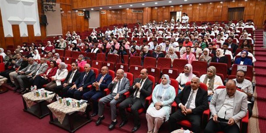 في ختام ملتقى التبادل الطلابي، الربيعي: جامعة الفيوم وفرت 94 فرصة تدريبية - النيل نيوز