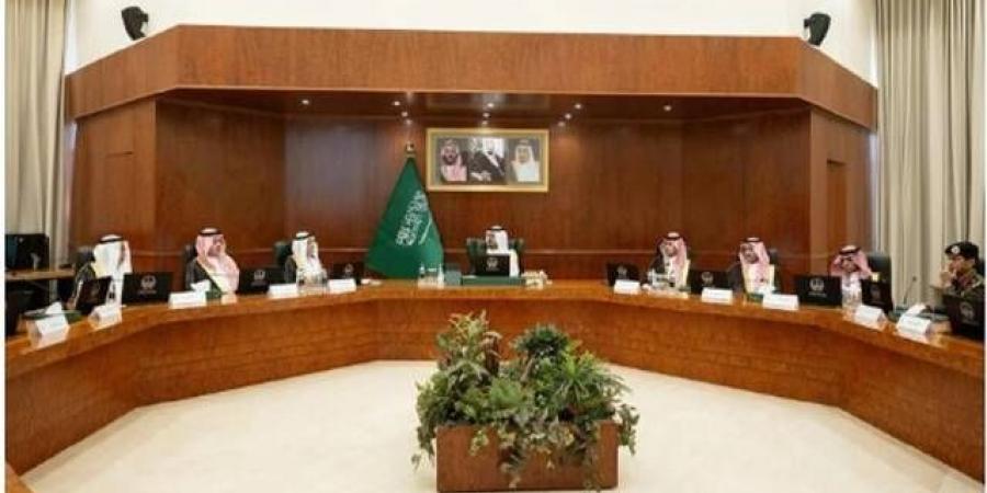 لجنة الحج والعمرة بمكة تستعرض خدمات المعتمرين وترتيبات موسم حج 1448هـ - النيل نيوز