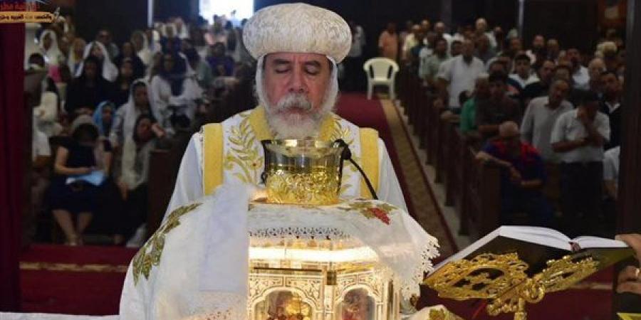 الأنبا كاراس يدشن كنيسة "العذراء ومارجرجس والأمير تادرس" بالمدينة التراثية بمطروح - النيل نيوز