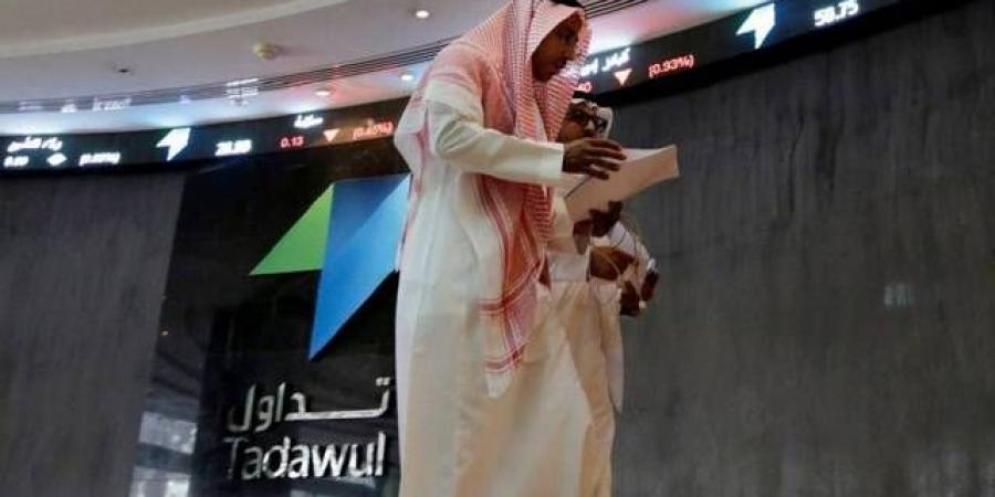 تراجع أسهم قيادية ومتوسطة في السوق السعودي بضغط من عمليات بيع وجني أرباح - النيل نيوز