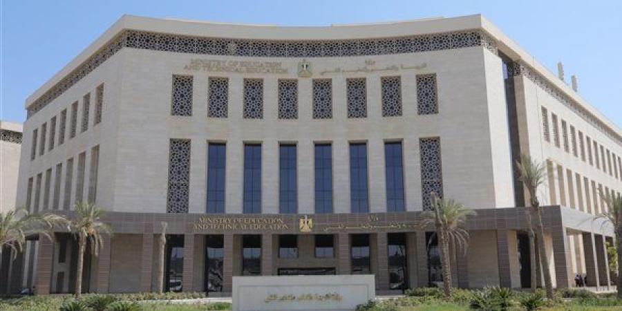 نائب يطالب بحماية البيانات من النصب، سؤال برلماني بشأن قروض المدارس الوهمية - النيل نيوز
