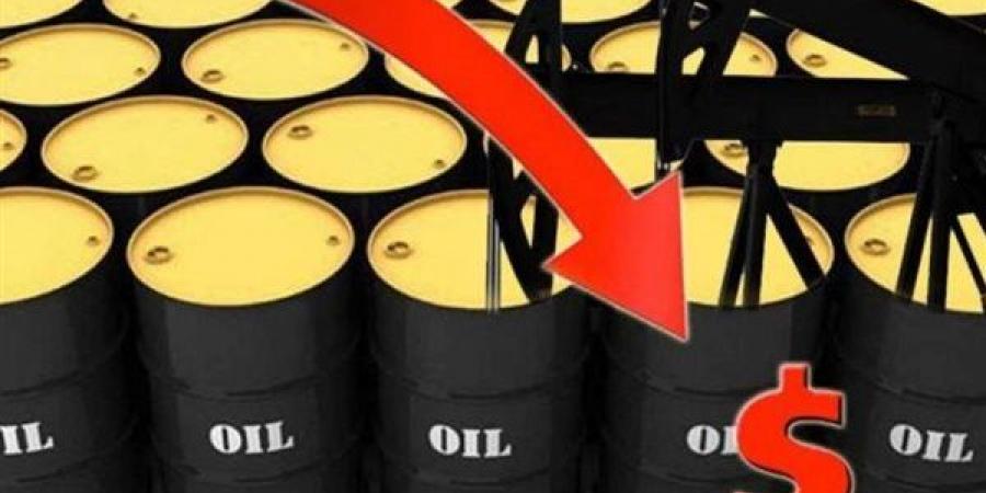 مؤشر أسعار النفط يهبط بنسبة 0.65 % والبرميل يسجل 82 دولارا اليوم الجمعة - النيل نيوز