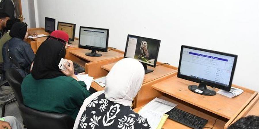 تنسيق المرحلة الثالثة 2026، تحذير مهم للطلاب بشأن ترتيب رغبات الدائرة "ج" - النيل نيوز
