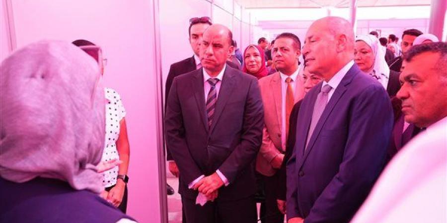 بمشاركة 80 شركة.. وزير العمل يطلق أكبر تحرك لتوفير 14 ألف وظيفة - النيل نيوز